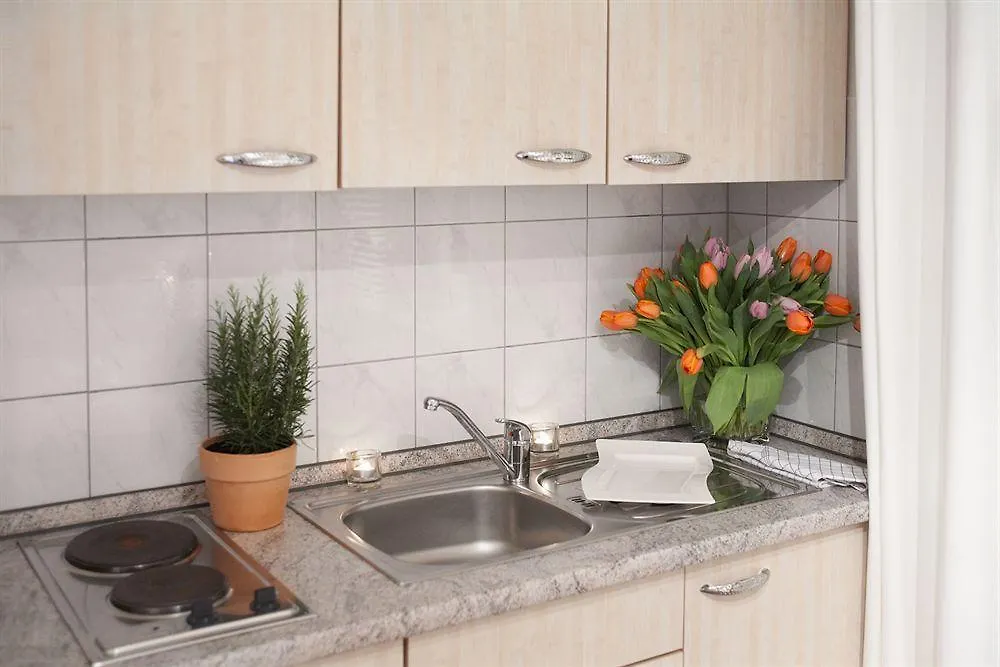 Concept Living Munich Serviced Apartments 4*,  Tyskland