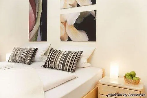 Concept Living Munich Serviced Apartments 4*,