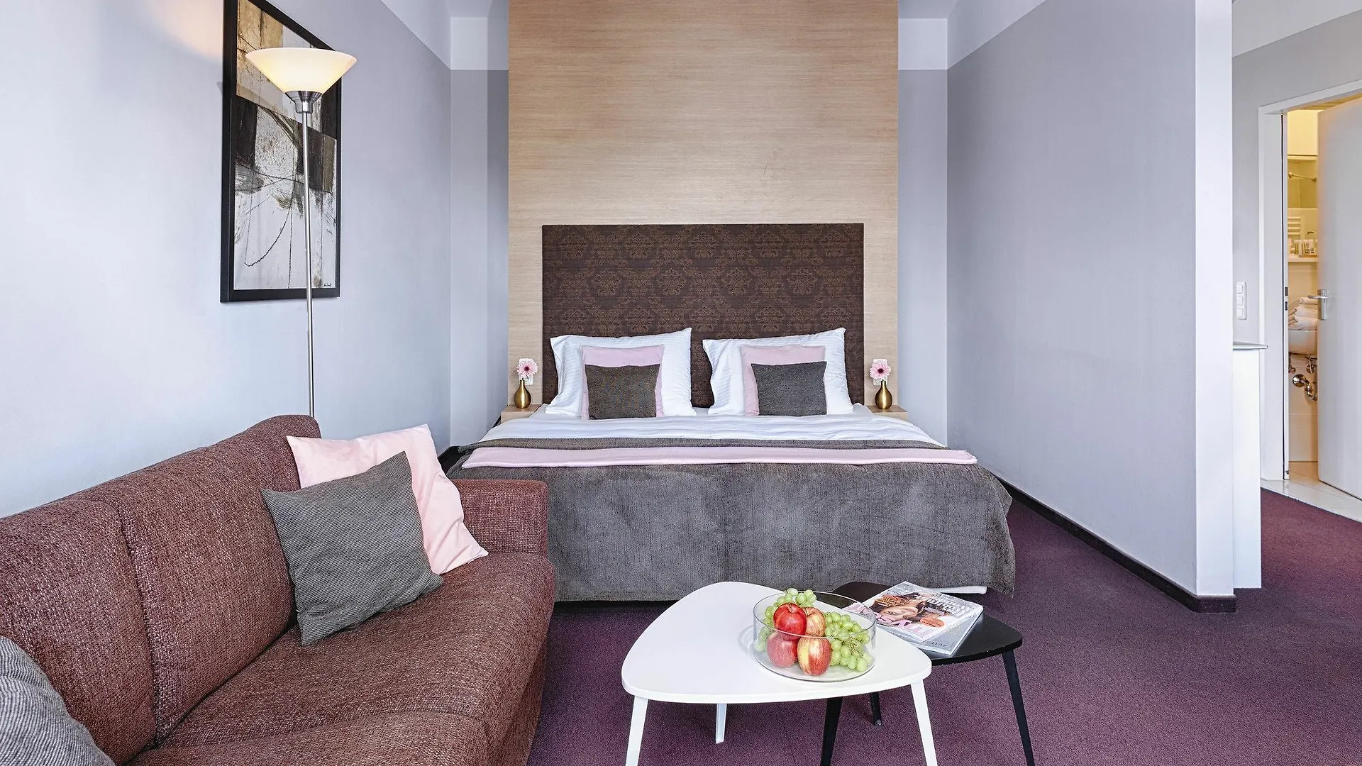 Concept Living Munich Serviced Apartments 4*,