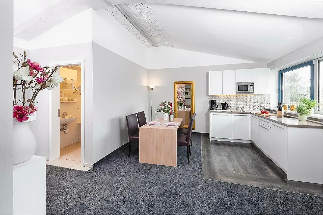 Concept Living Munich Serviced Apartments 4*,  Tyskland